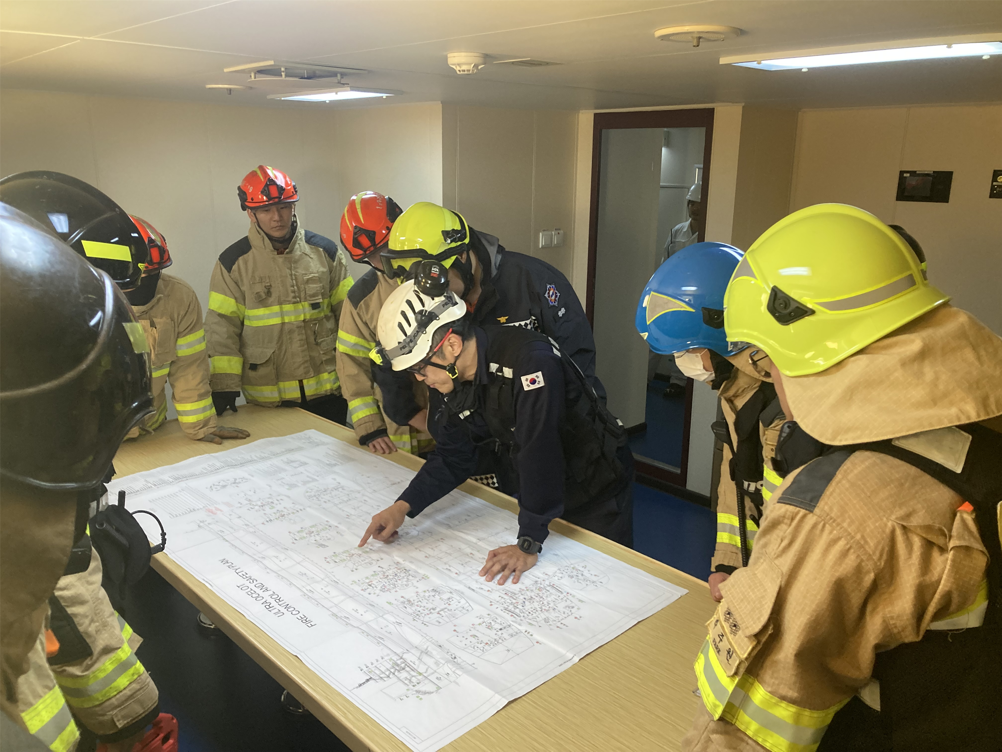 인천해수청, 인천소방본부 합동 선박화재 대응능력 강화